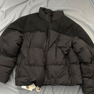 Vuori Aviara Insulated Black Puffer Jacket Men’s XXL